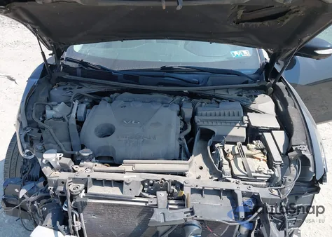 2016 Nissan Maxima 3.5 Platinum from USA, damaged, VIN 1N4AA6AP1GC385664